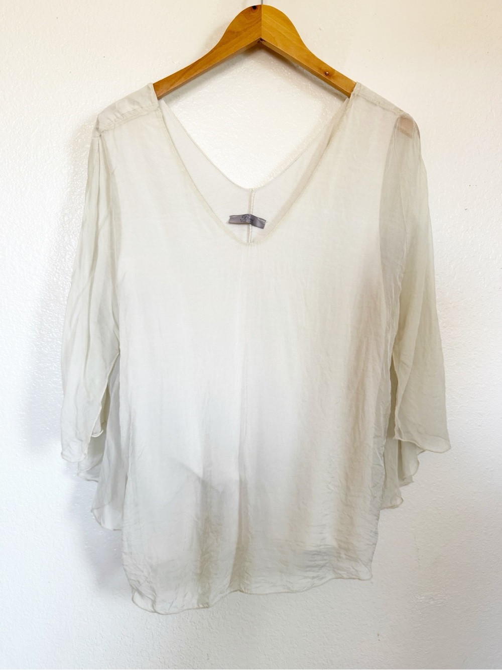Baci Italy Layered Silk Blend Cape Top Size M